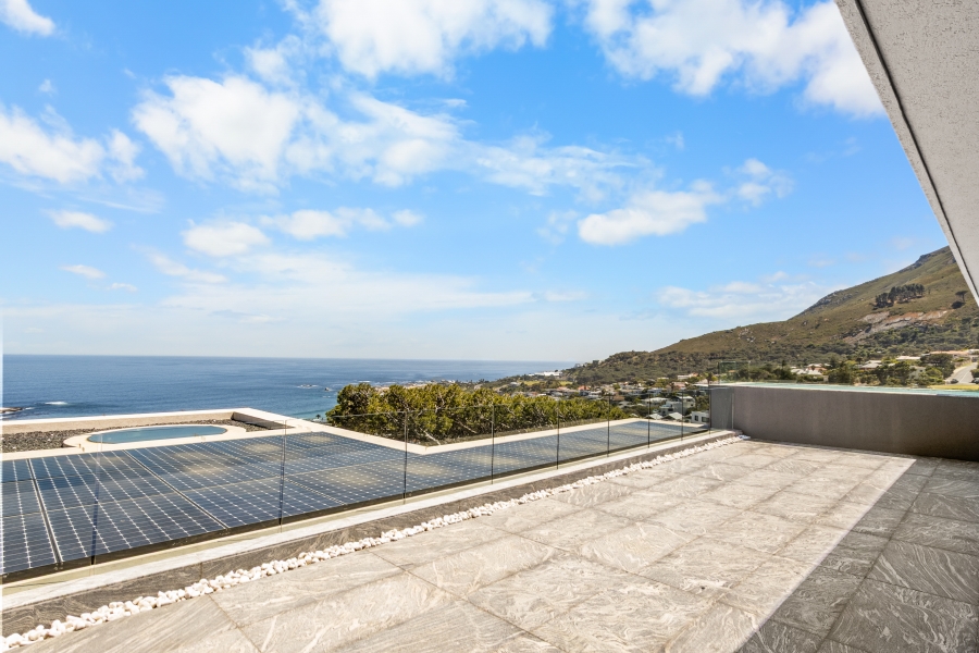 5 Bedroom Property for Sale in Camps Bay Western Cape